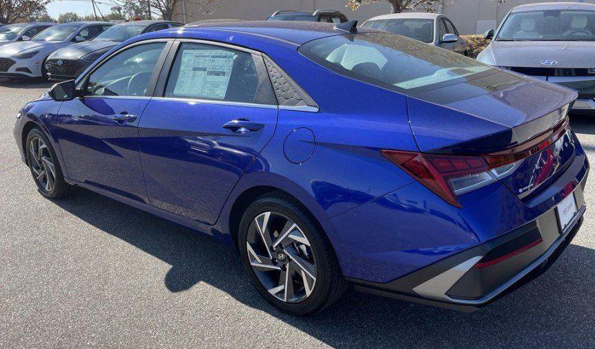 new 2024 Hyundai Elantra car, priced at $22,770