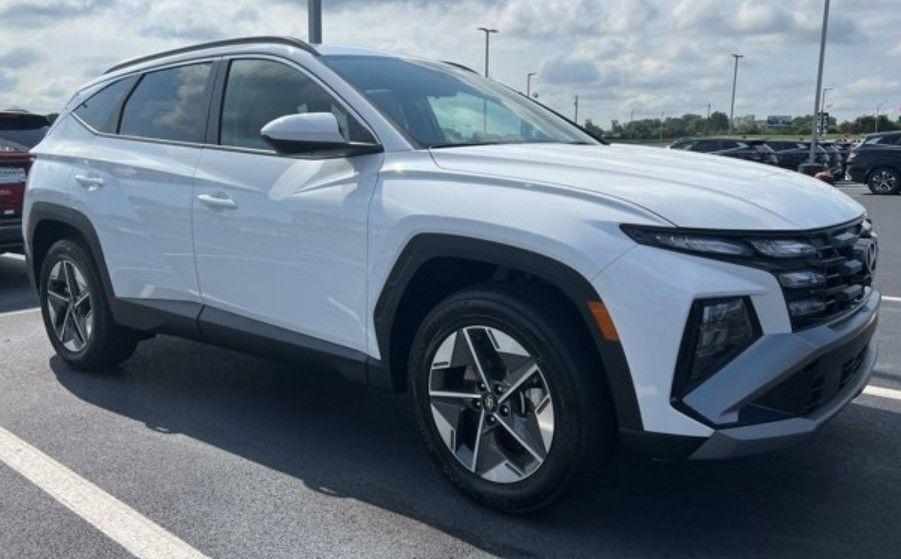 new 2025 Hyundai Tucson car, priced at $32,345