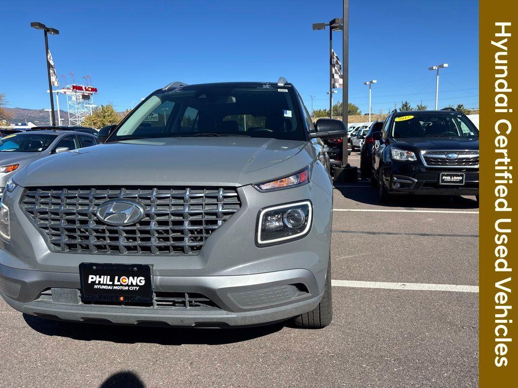 used 2022 Hyundai Venue car, priced at $17,989