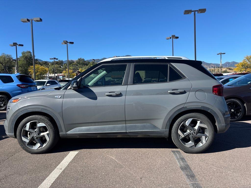 used 2022 Hyundai Venue car, priced at $17,989