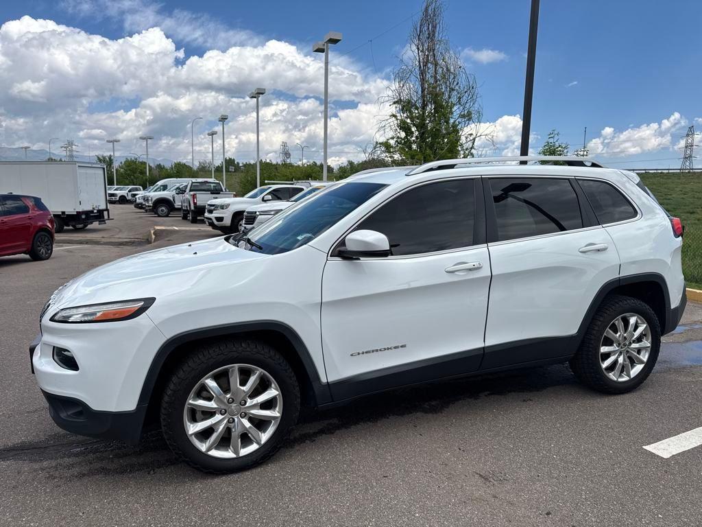 used 2017 Jeep Cherokee car, priced at $14,689