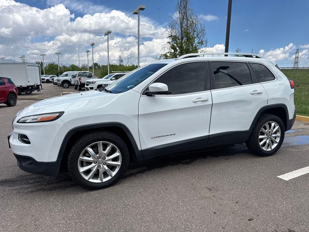 used 2017 Jeep Cherokee car, priced at $14,689
