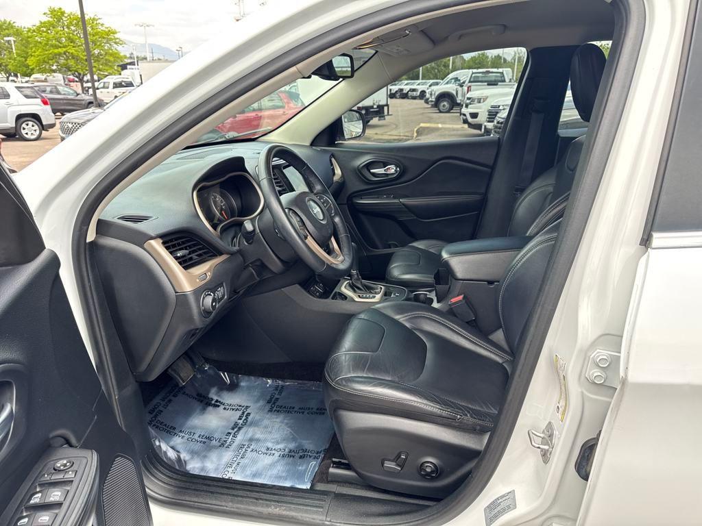 used 2017 Jeep Cherokee car, priced at $14,689