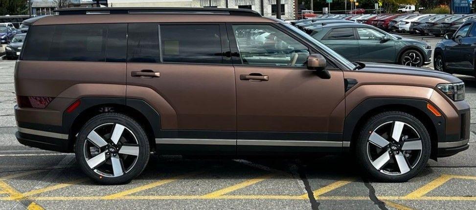 new 2025 Hyundai SANTA FE HEV car, priced at $50,633