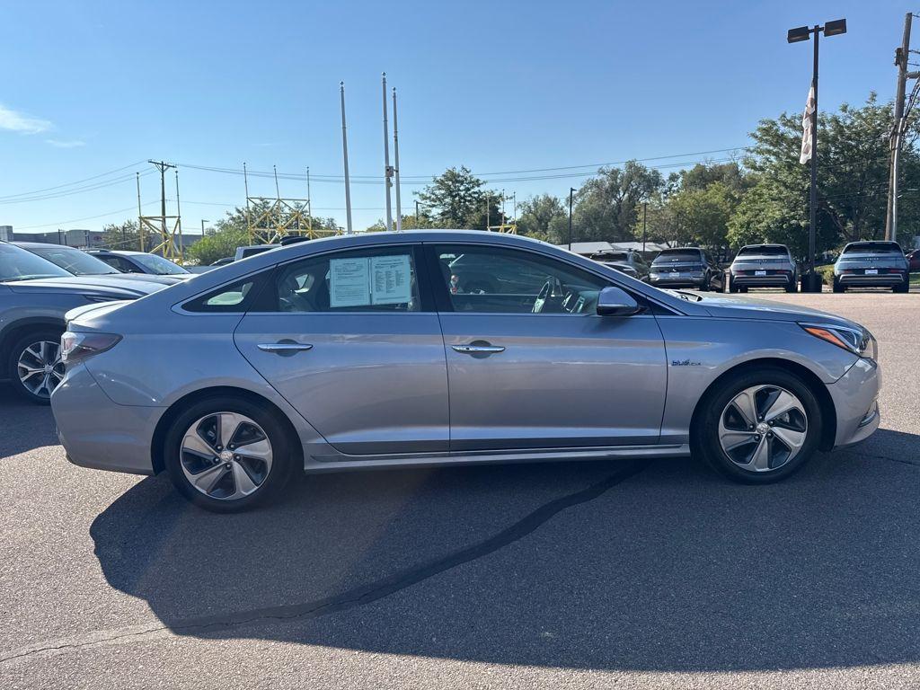 used 2017 Hyundai Sonata Hybrid car, priced at $10,989