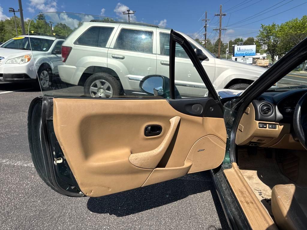 used 2000 Mazda MX-5 Miata car, priced at $5,977