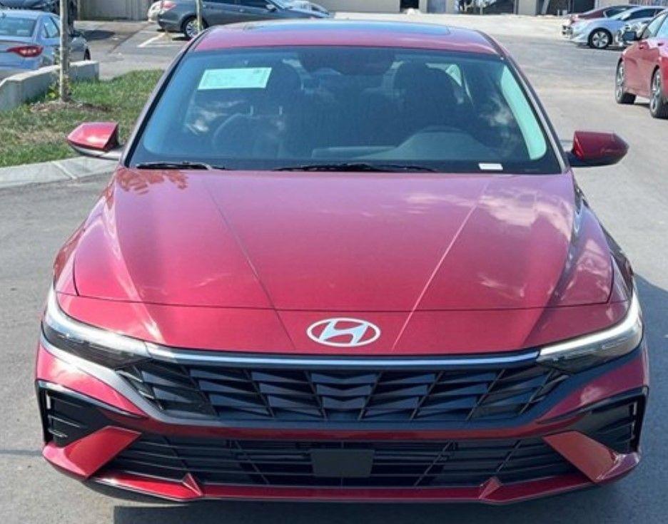 new 2024 Hyundai Elantra car, priced at $21,060