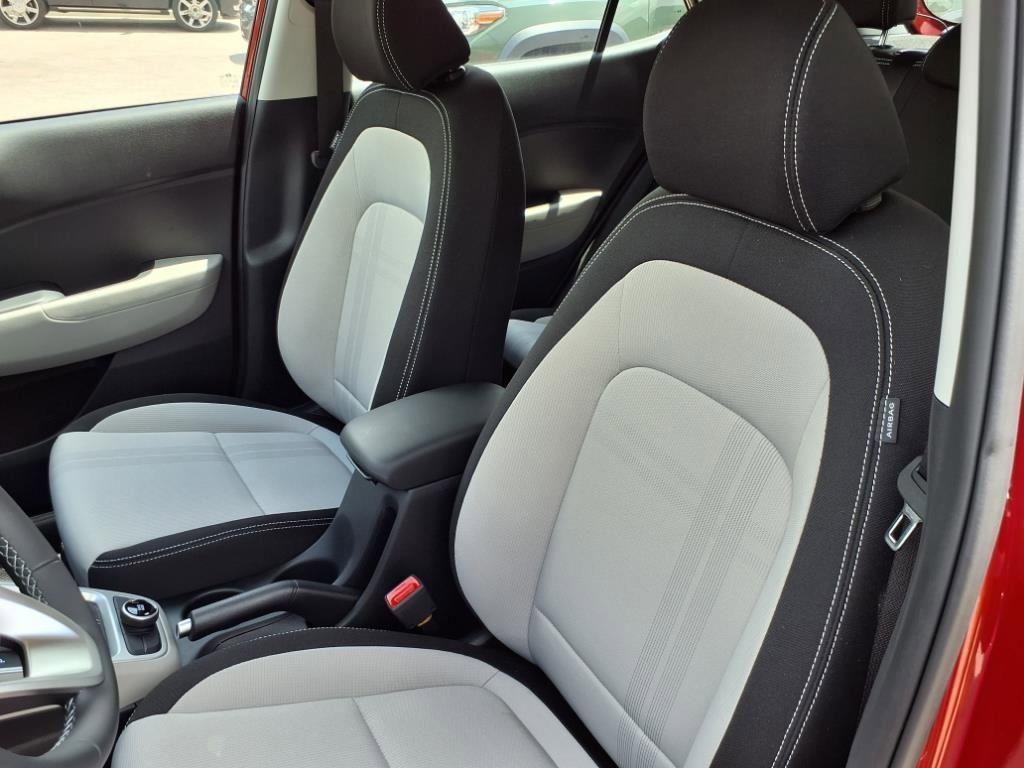 new 2025 Hyundai Venue car, priced at $25,524