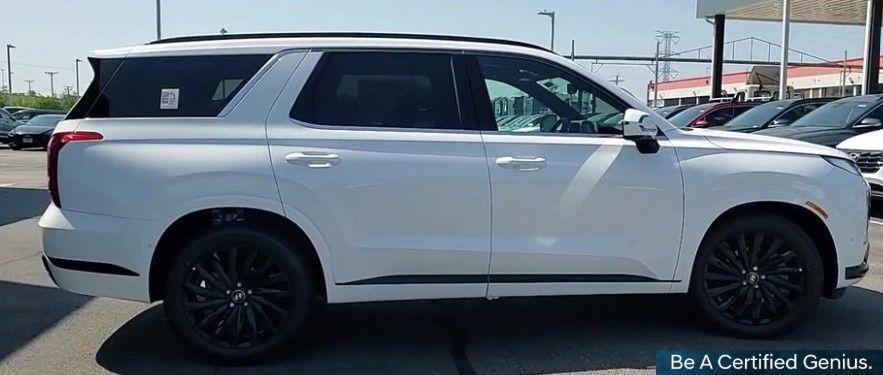 used 2025 Hyundai Palisade car, priced at $52,592