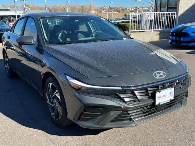 new 2024 Hyundai Elantra car, priced at $26,255