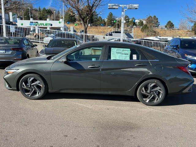 new 2024 Hyundai Elantra car, priced at $26,255