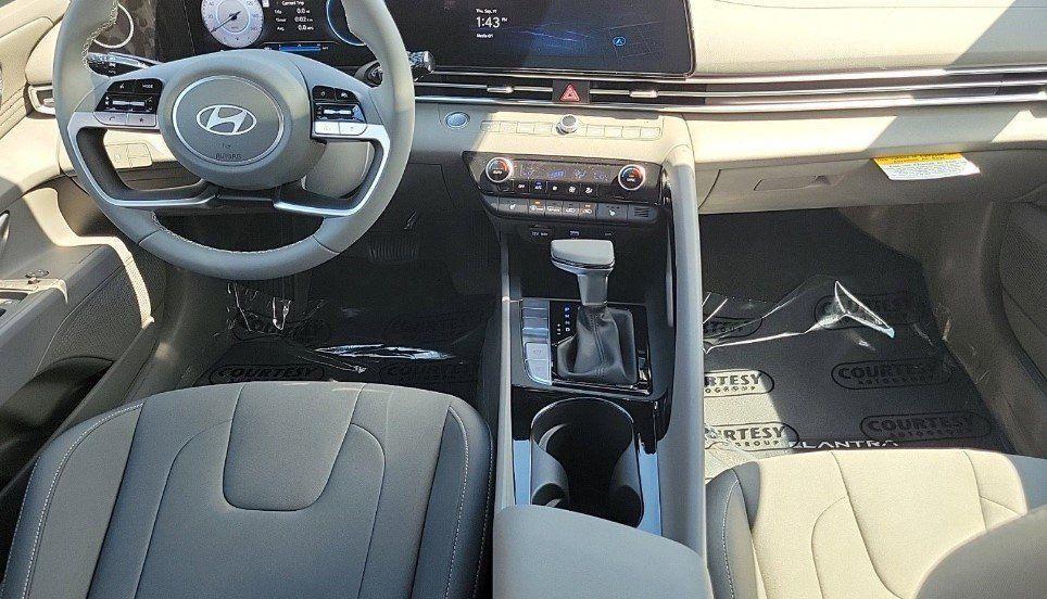 new 2025 Hyundai Elantra car, priced at $25,990