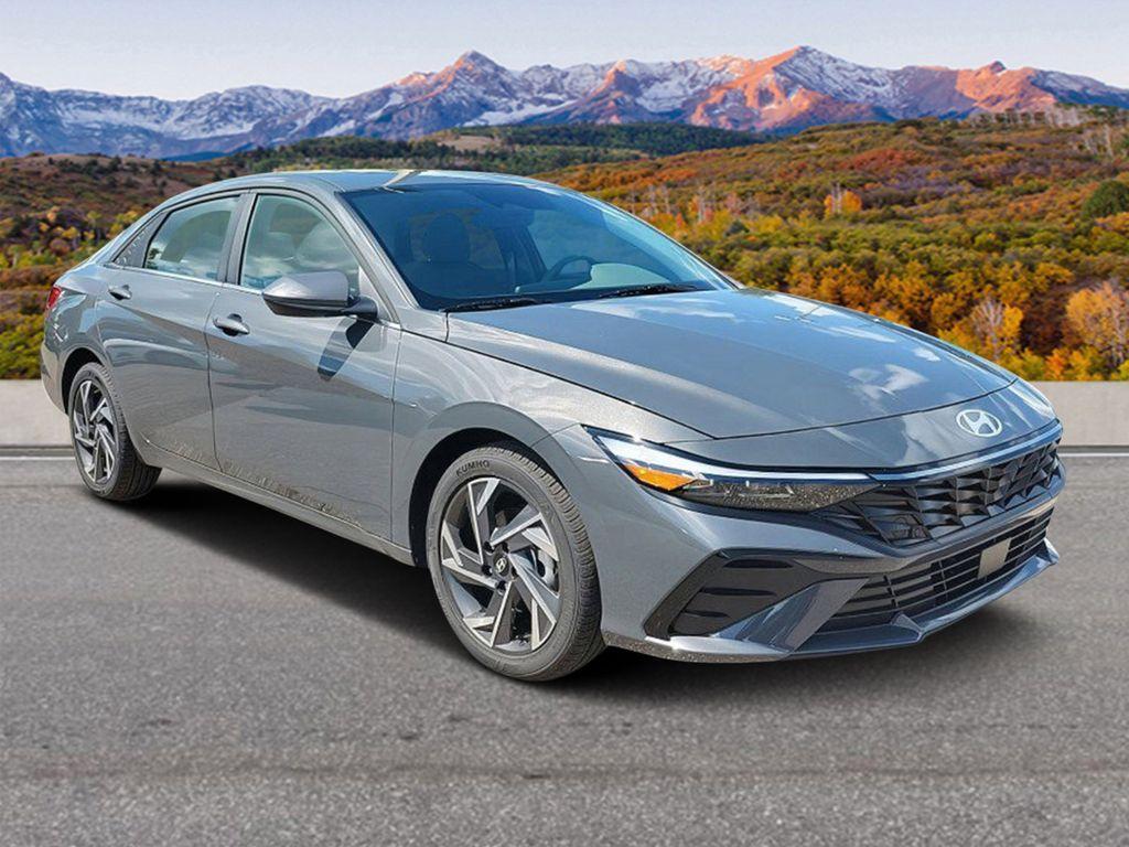 new 2025 Hyundai Elantra car, priced at $27,240