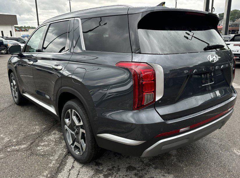 new 2025 Hyundai Palisade car, priced at $42,220