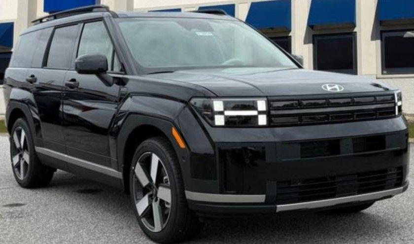 new 2025 Hyundai SANTA FE HEV car, priced at $48,779