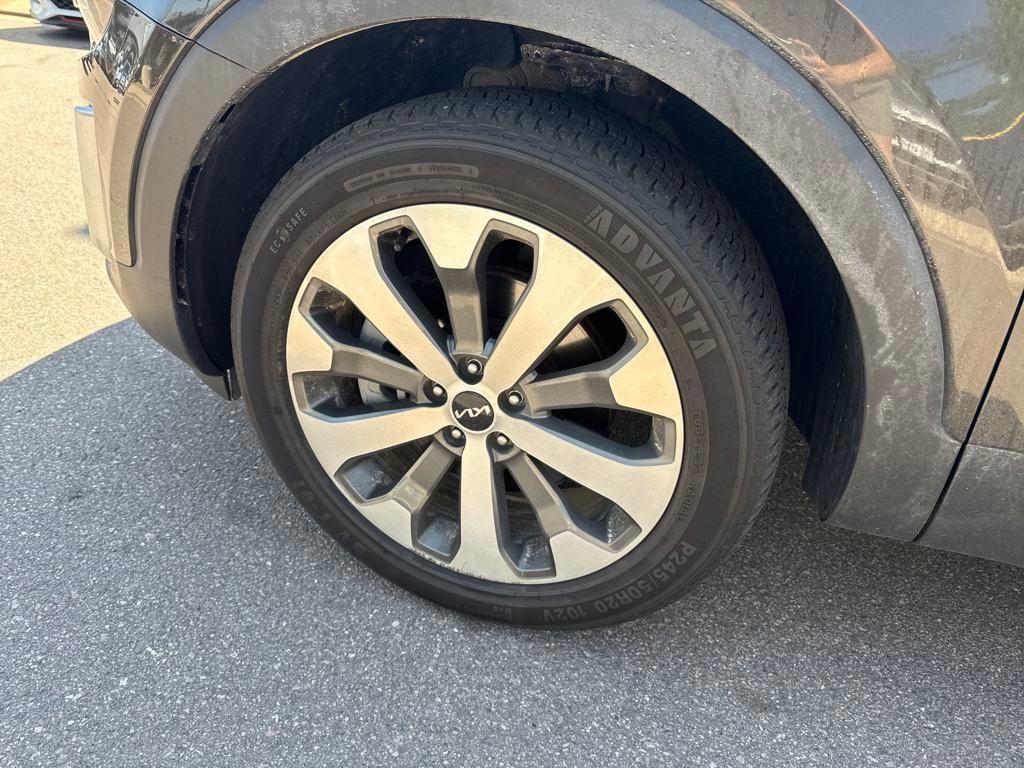used 2022 Kia Telluride car, priced at $34,692