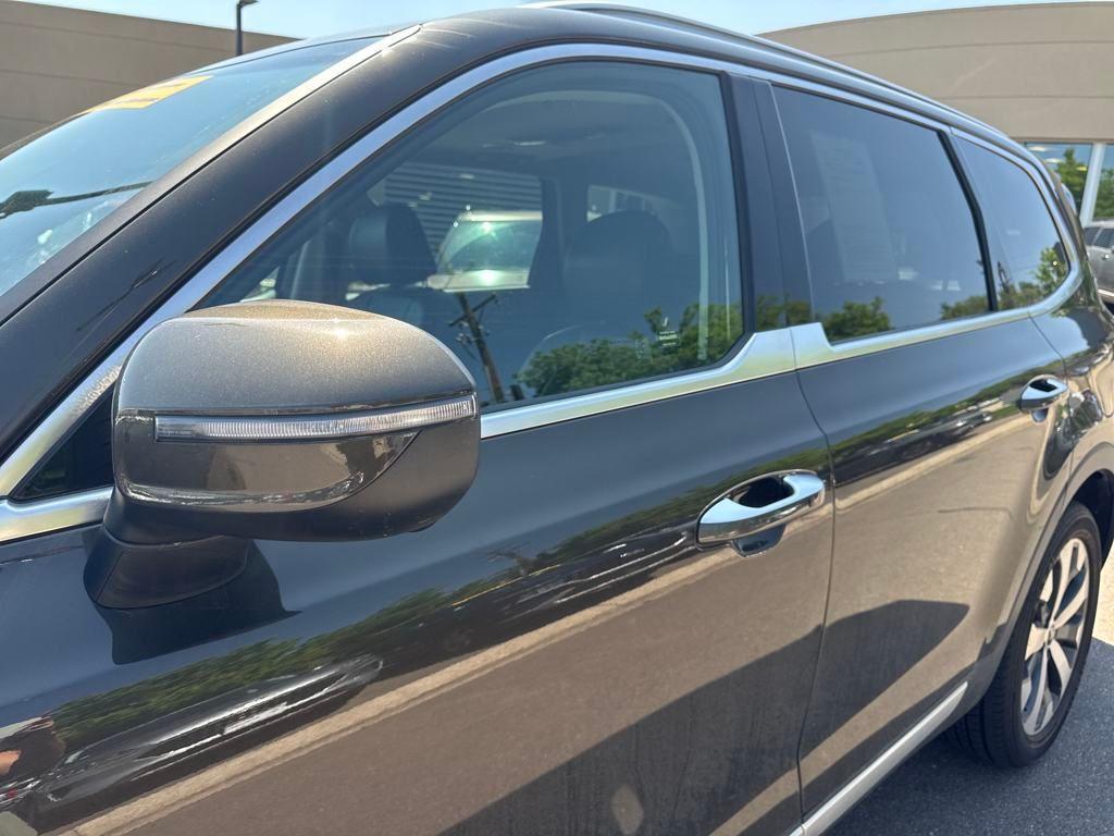 used 2022 Kia Telluride car, priced at $34,692