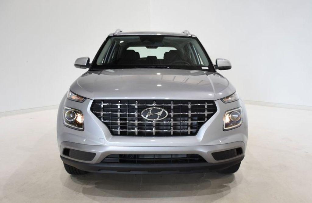 new 2025 Hyundai Venue car, priced at $25,024