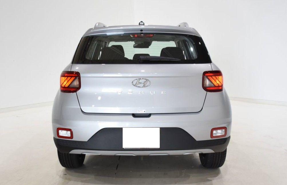 new 2025 Hyundai Venue car, priced at $25,024