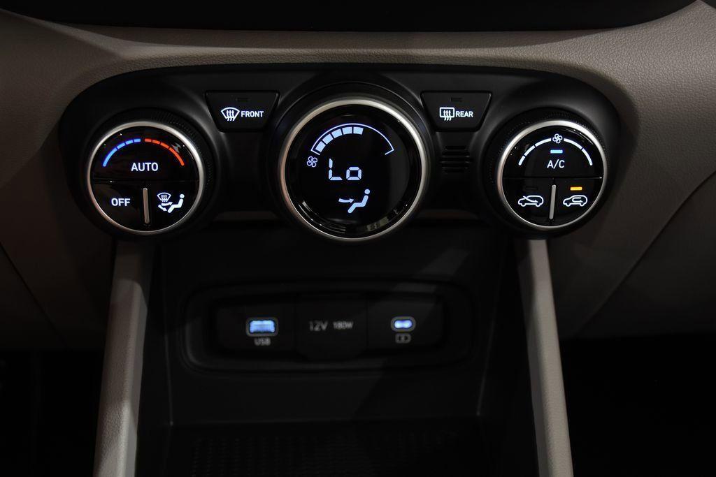 new 2025 Hyundai Venue car, priced at $25,024