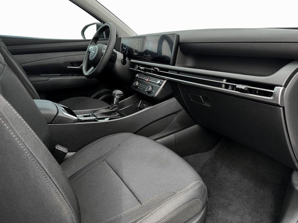 new 2025 Hyundai Tucson car, priced at $32,295