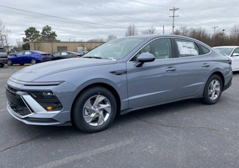 new 2025 Hyundai Sonata car, priced at $27,230