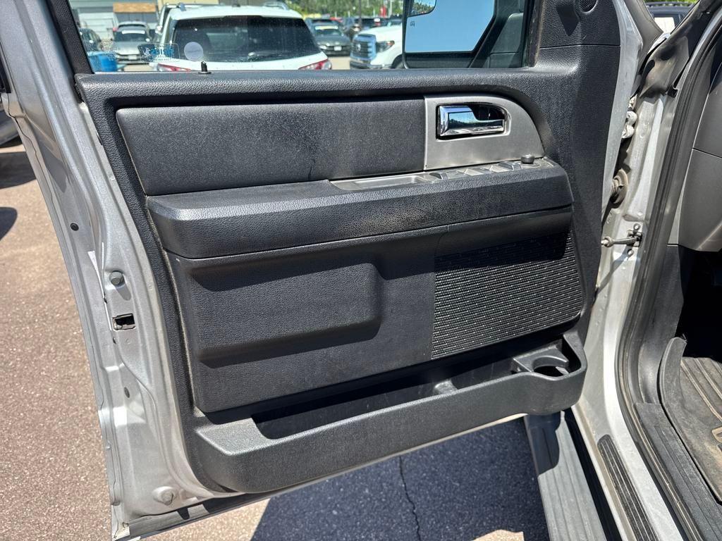 used 2017 Ford Expedition car, priced at $11,792