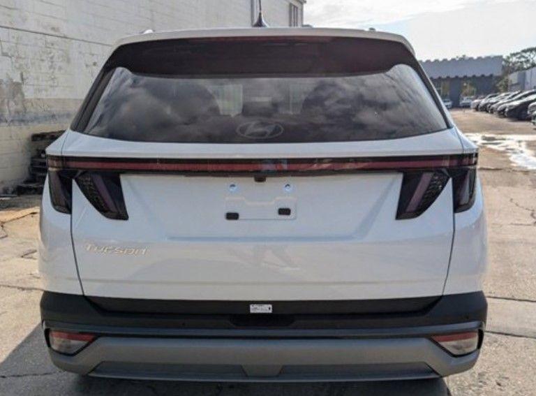 new 2025 Hyundai Tucson car, priced at $42,584