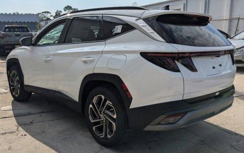 new 2025 Hyundai Tucson car, priced at $42,584
