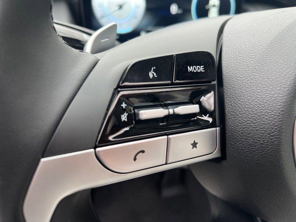 new 2025 Hyundai Tucson car, priced at $42,584