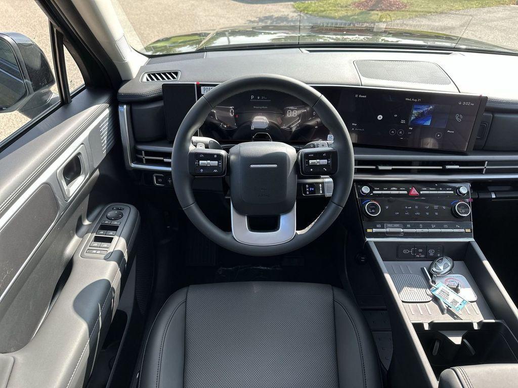 new 2025 Hyundai Santa Fe car, priced at $40,075