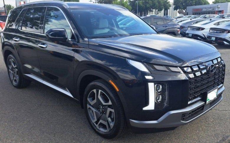 new 2025 Hyundai Palisade car, priced at $46,539