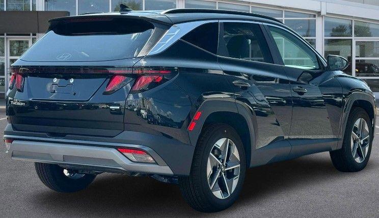 new 2025 Hyundai Tucson car, priced at $32,495