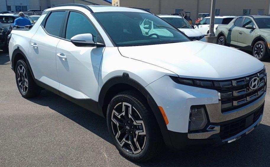 new 2025 Hyundai SANTA CRUZ car, priced at $45,469