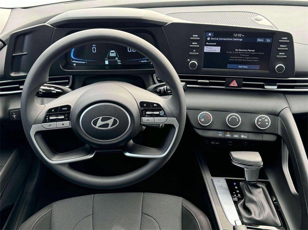 new 2025 Hyundai Elantra car, priced at $22,870