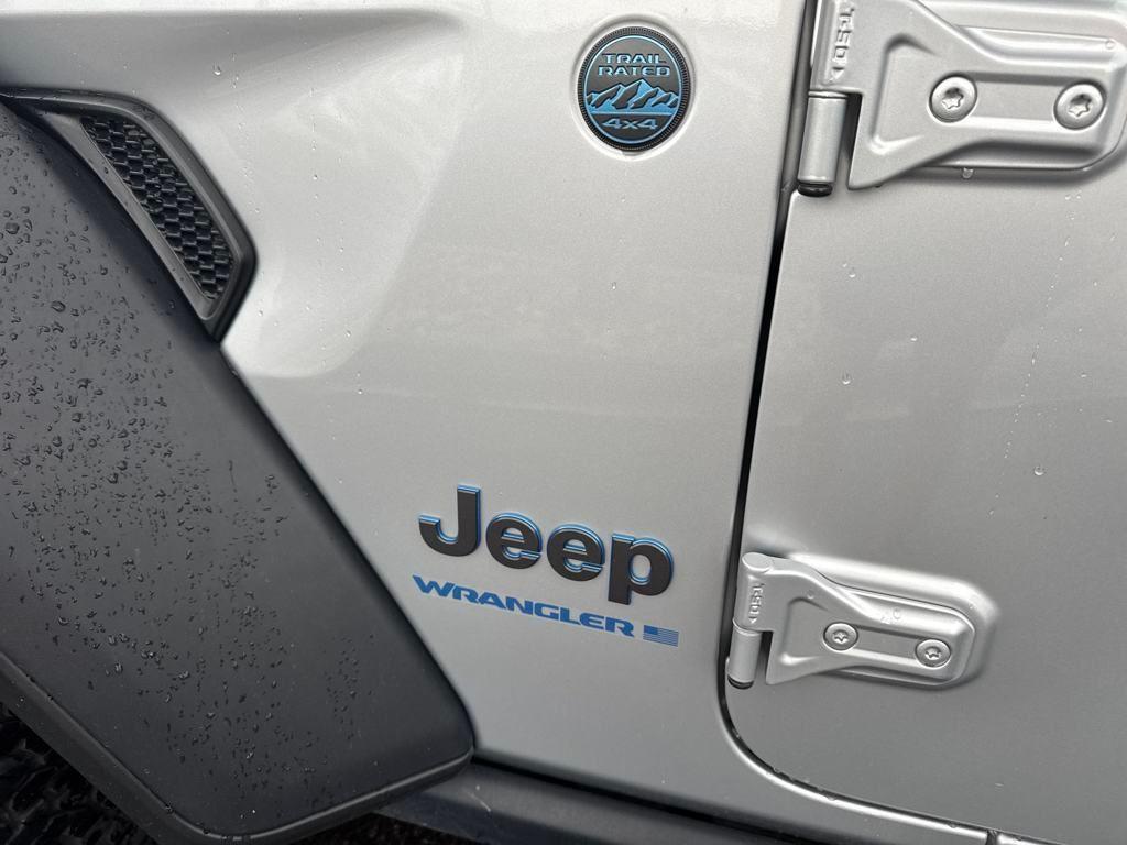 used 2024 Jeep Wrangler 4xe car, priced at $38,293