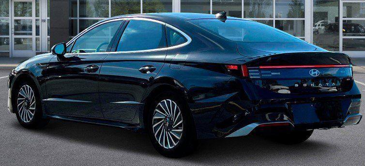 new 2025 Hyundai Sonata Hybrid car, priced at $37,150