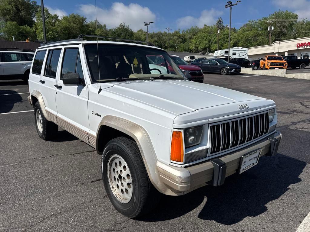 used 1993 Jeep Cherokee car, priced at $3,277