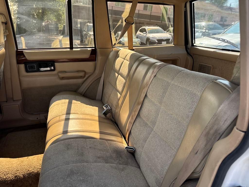 used 1993 Jeep Cherokee car, priced at $3,277