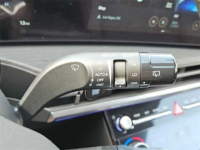 new 2025 Hyundai SANTA FE HEV car, priced at $50,284