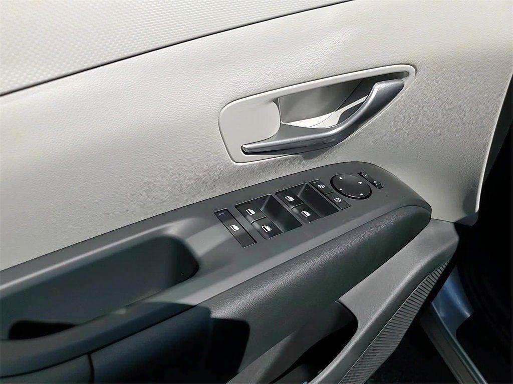 new 2025 Hyundai Tucson car, priced at $33,079