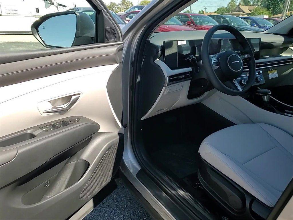 new 2025 Hyundai Tucson car, priced at $33,079