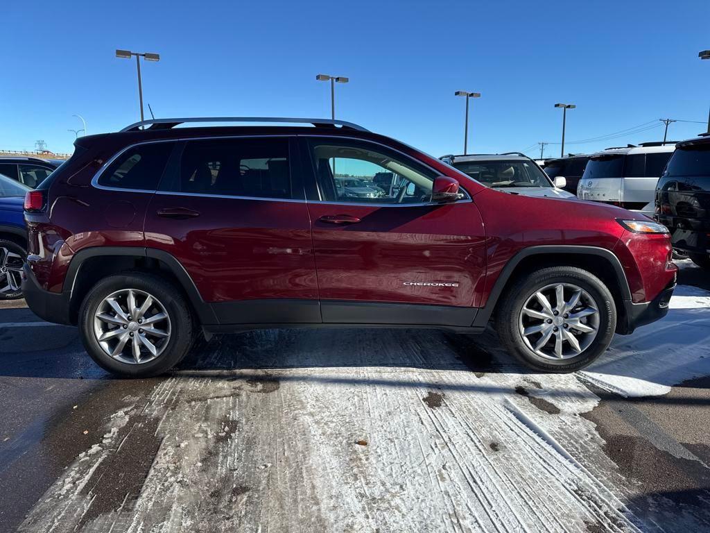 used 2018 Jeep Cherokee car, priced at $22,989