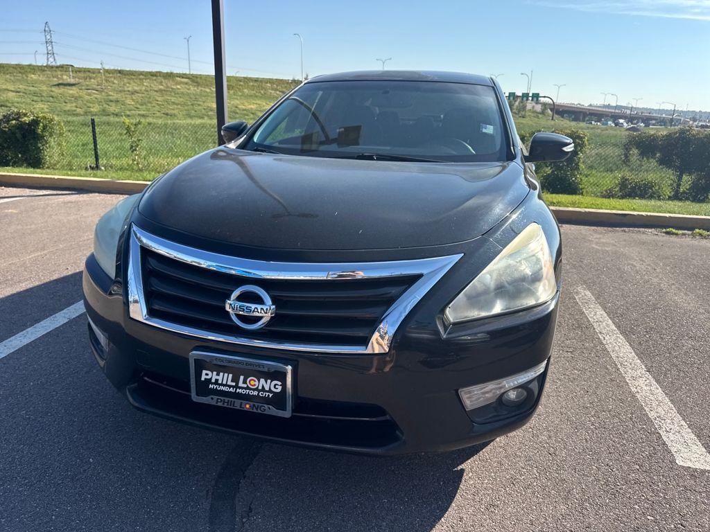 used 2015 Nissan Altima car, priced at $11,289