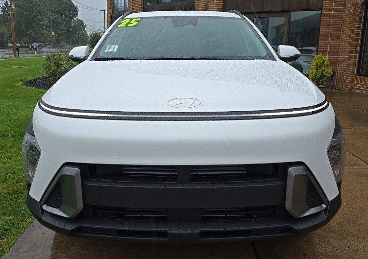 new 2025 Hyundai Kona car, priced at $30,285