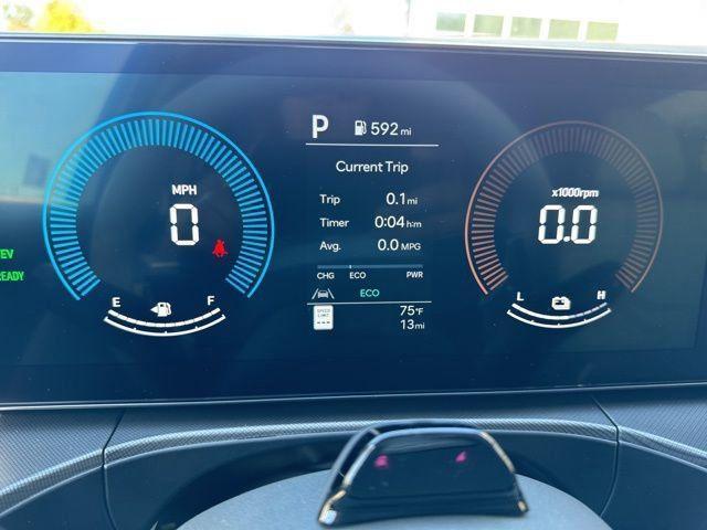 new 2025 Hyundai SANTA FE HEV car, priced at $42,220