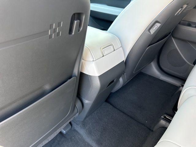 new 2025 Hyundai SANTA FE HEV car, priced at $42,220