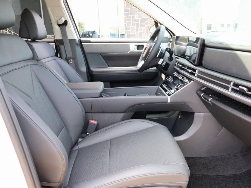 new 2026 Hyundai SANTA FE HEV car, priced at $43,270