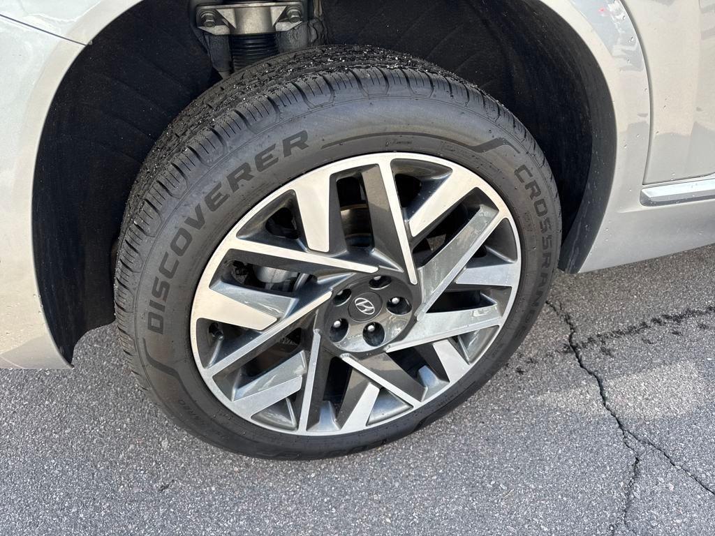 used 2023 Hyundai Santa Fe car, priced at $31,292