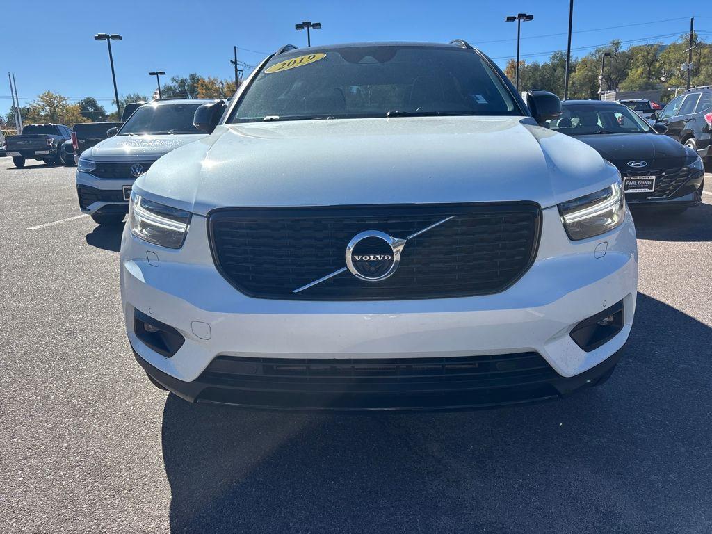 used 2019 Volvo XC40 car, priced at $18,993